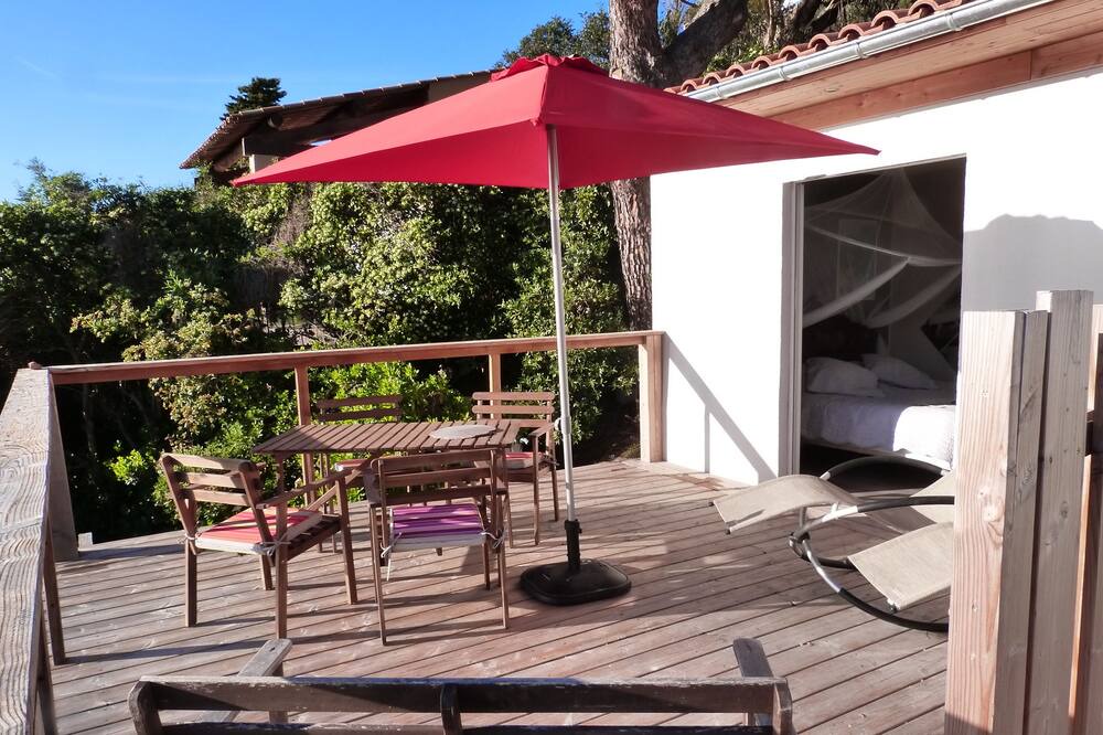 Photo of Patio Balcony in Ile du Levant