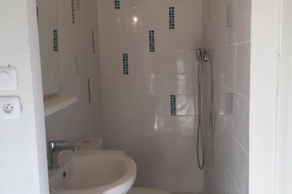 Photo of Bathroom in Ile du Levant