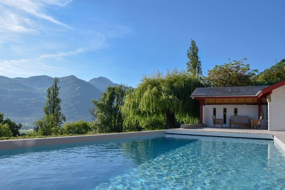 Photo of Outdoor in Saint-Savin