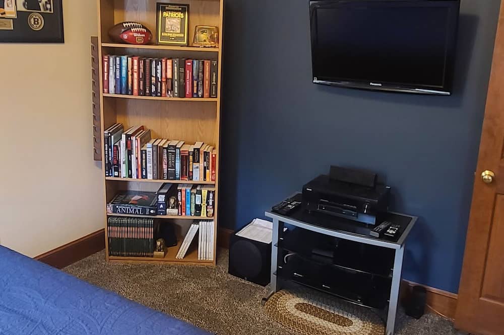 Photo of Bedroom in Middleborough