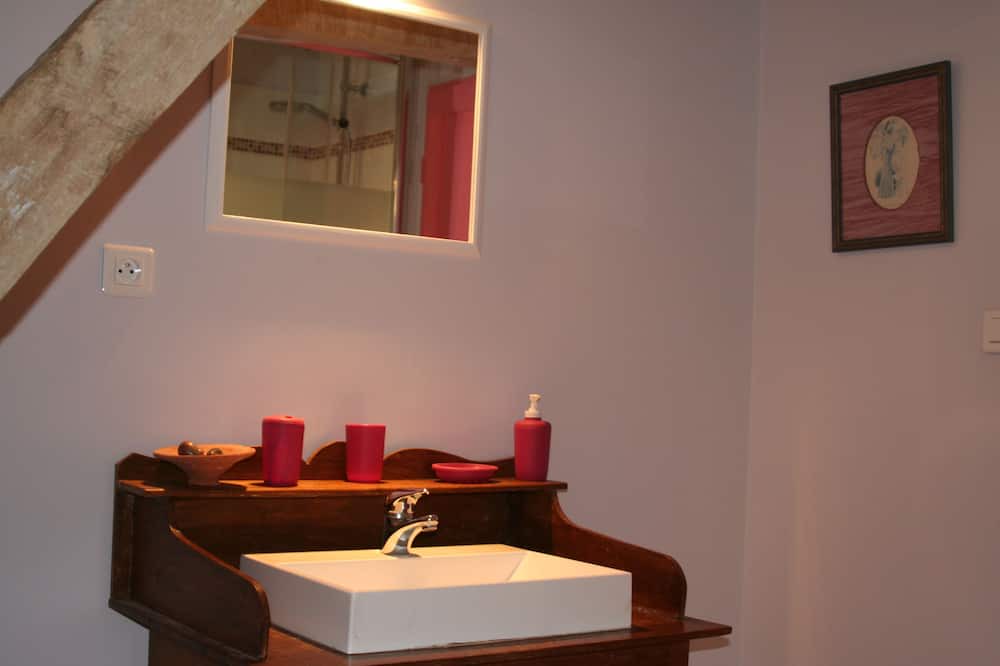 Photo of Livingroom in Toeufles