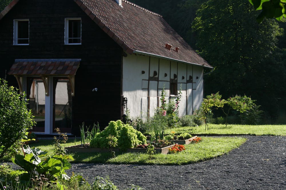Photo of Outdoor in Toeufles