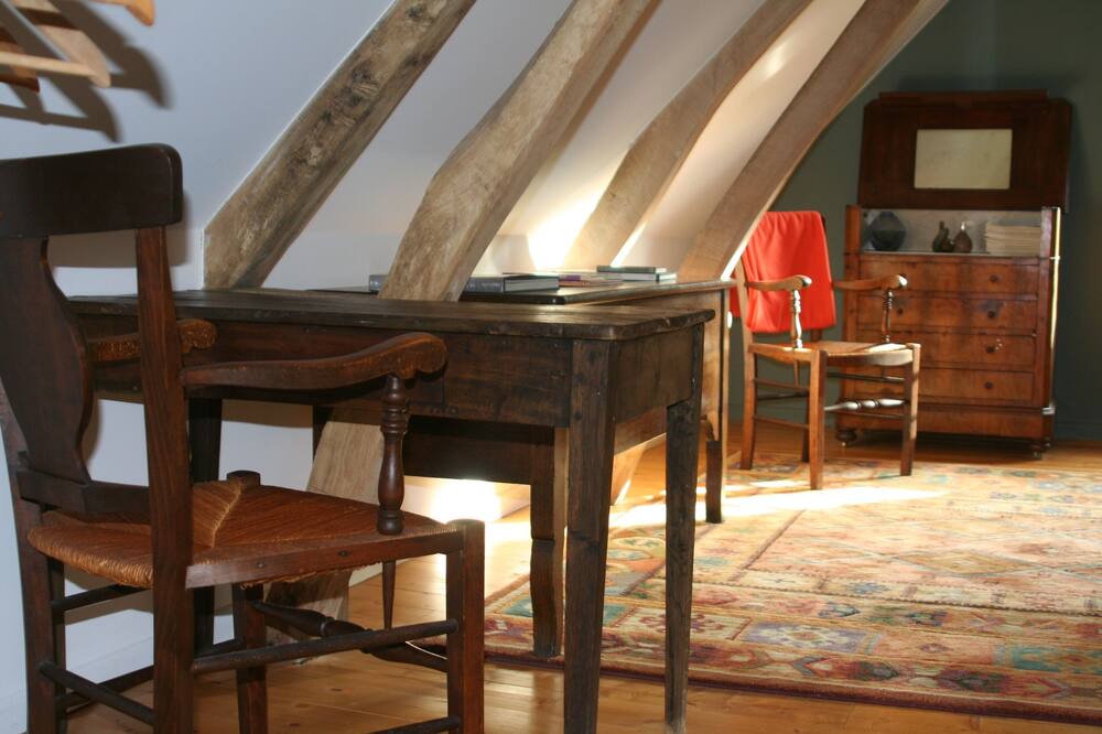 Photo of Kitchen in Toeufles