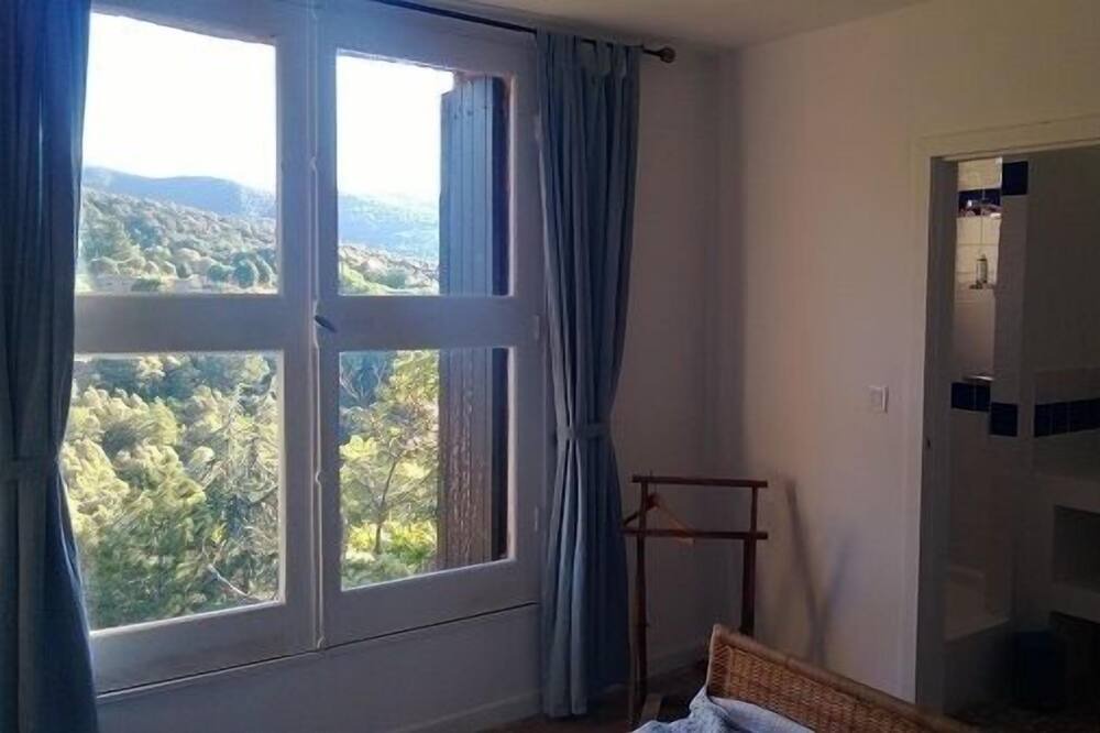 Photo of Bedroom in Lasalle