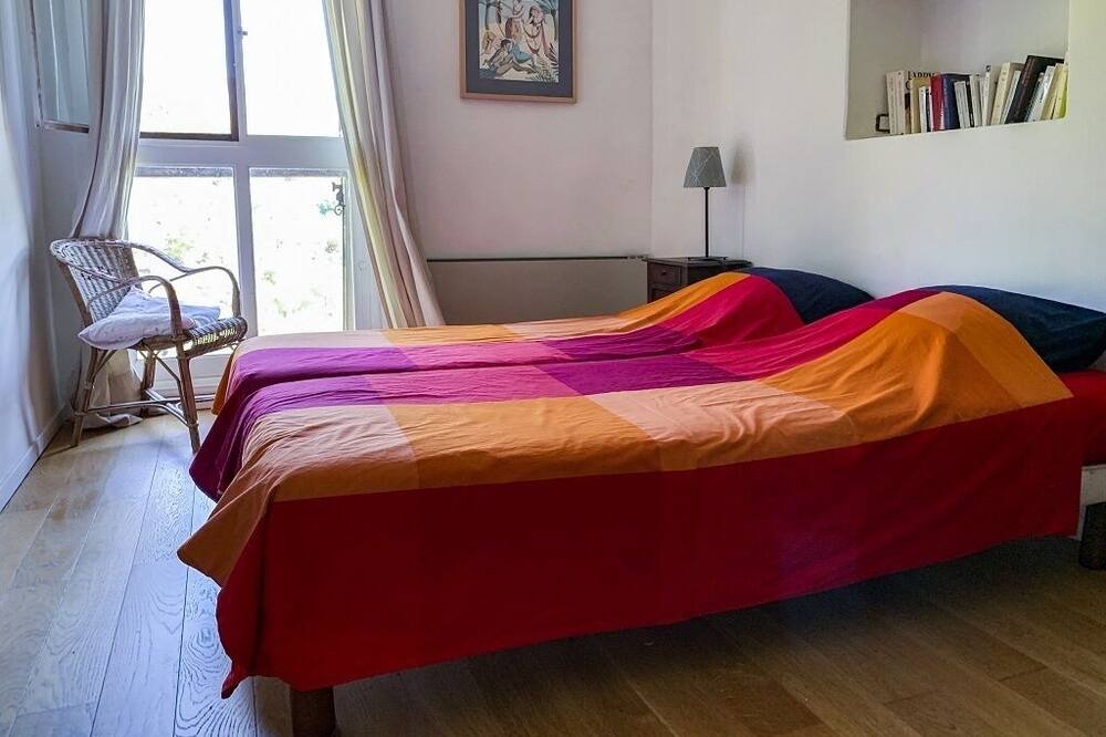 Photo of Bedroom in Lasalle