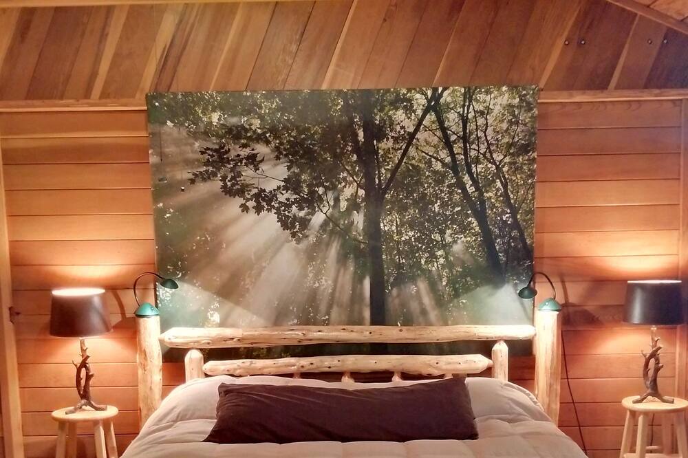 Photo of Bedroom in Tumbling Shoals