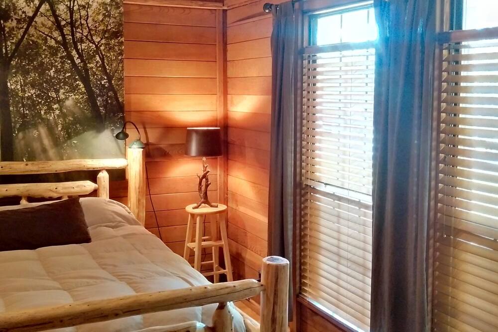 Photo of Bedroom in Tumbling Shoals