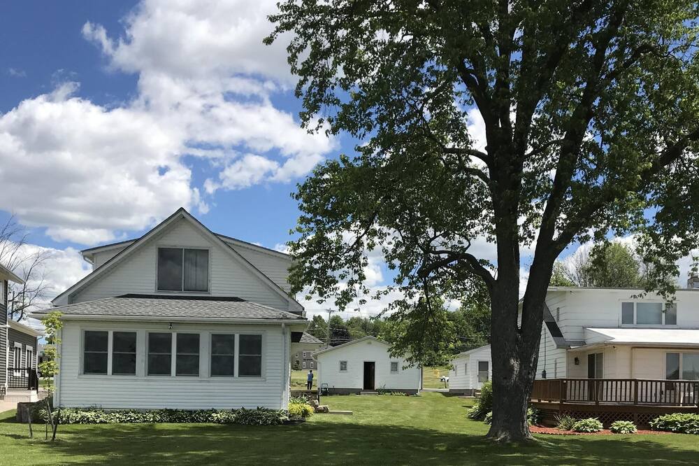 Photo of Outdoor in Lakeville