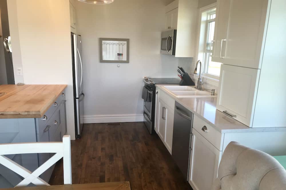 Photo of Kitchen in Clinton