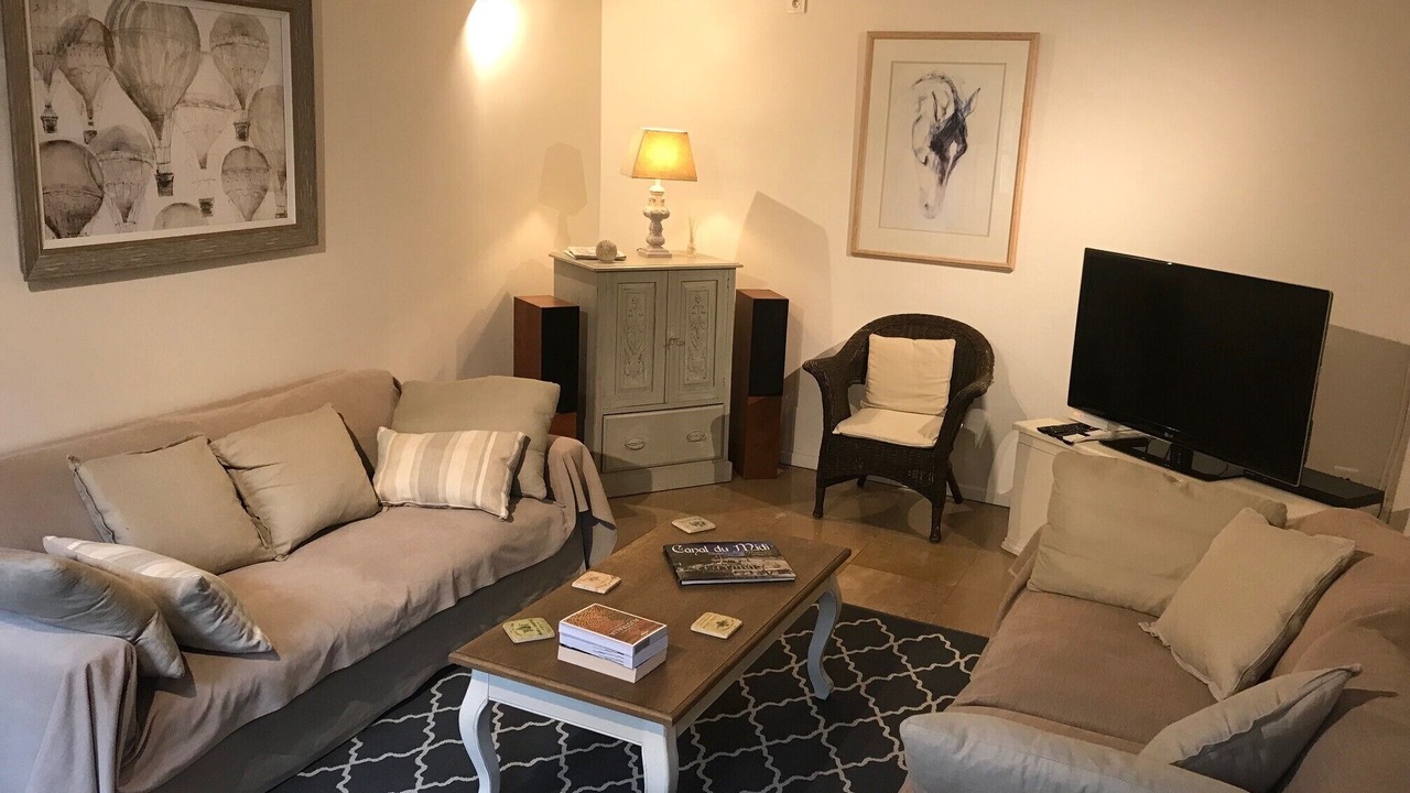 Photo of Livingroom in Villeneuve-Minervois