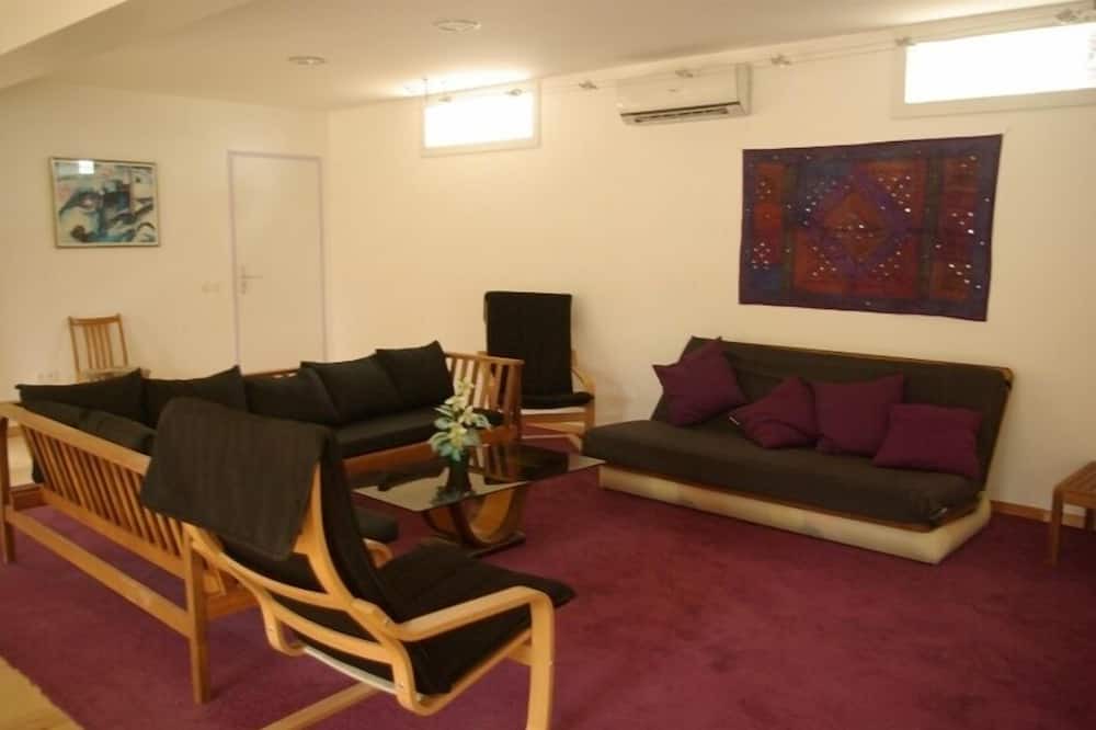 Photo of Livingroom in Montarnaud