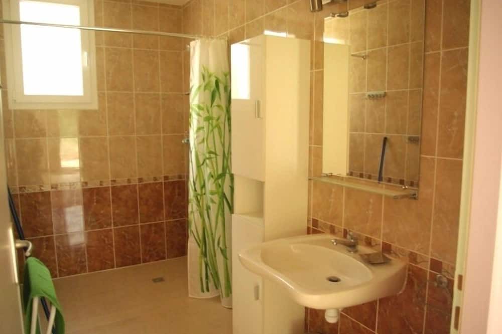 Photo of Bathroom in Montarnaud