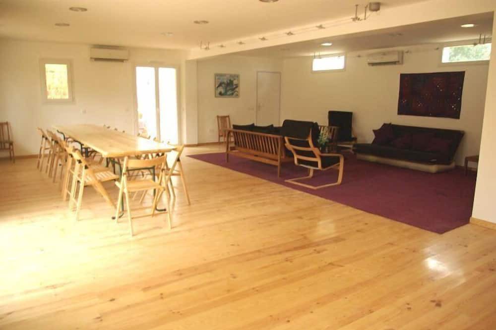 Photo of Livingroom in Montarnaud