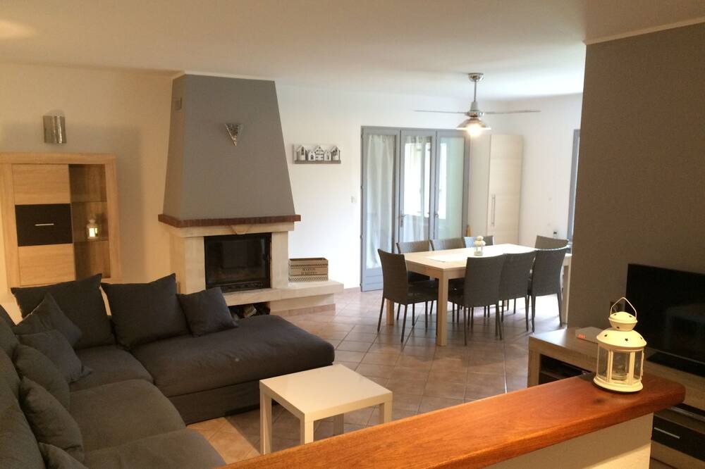 Photo of Livingroom in Valliguieres