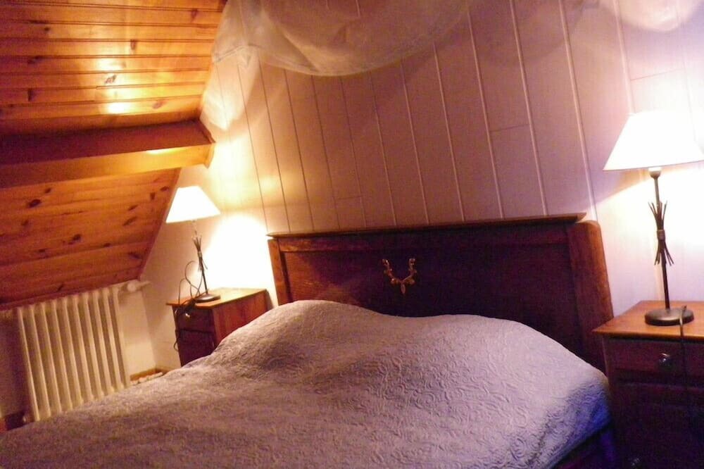 Photo of Bedroom in Peyrusse