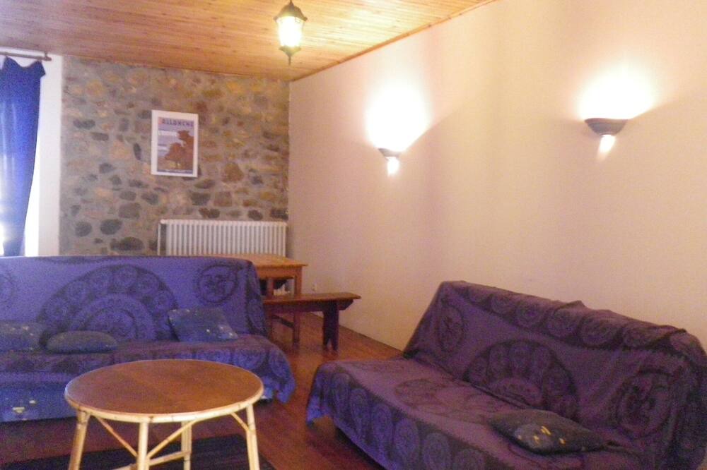Photo of Livingroom in Peyrusse