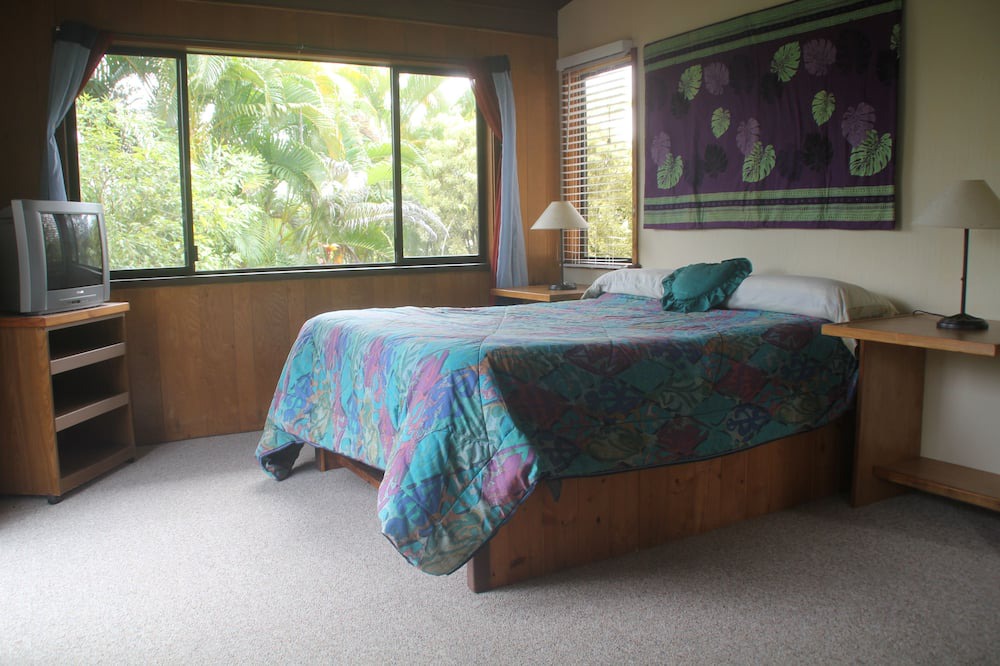 Photo of Bedroom in Keaau