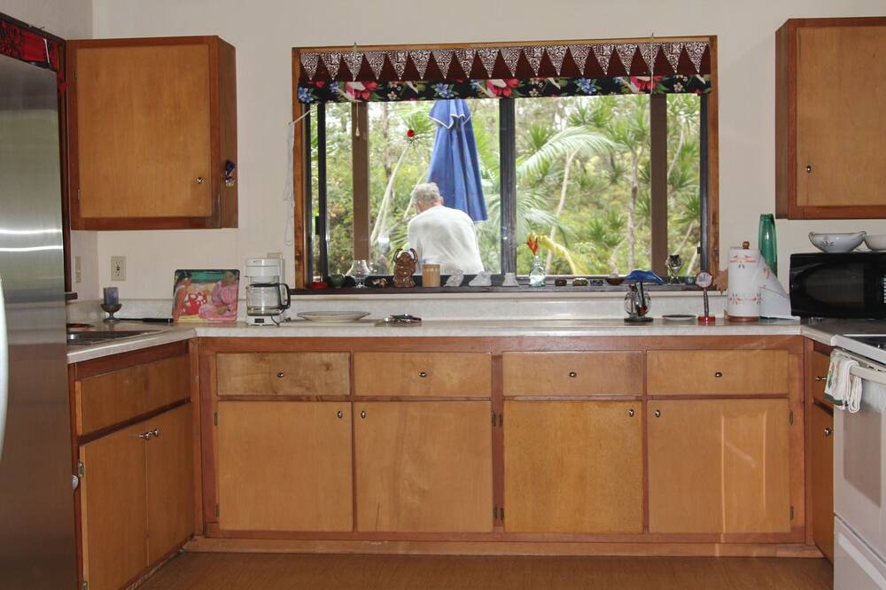 Photo of Kitchen in Keaau