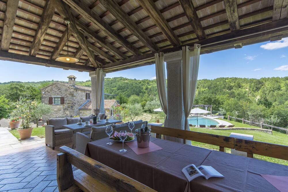 Photo of Patio Balcony in Paz