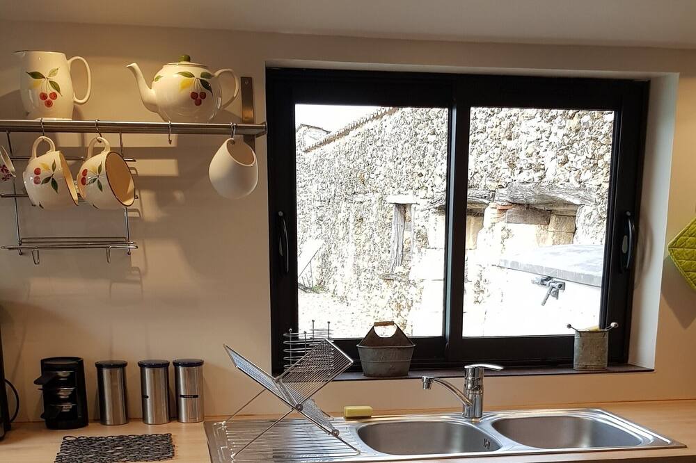 Photo of Kitchen in Bourrou