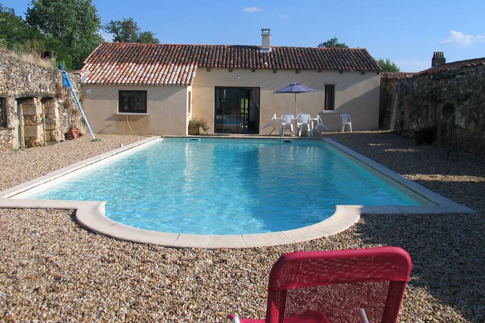 Photo of Outdoor in Bourrou