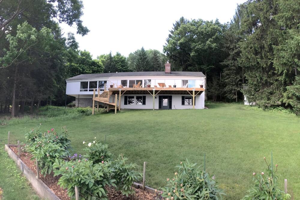 Photo of Outdoor in Ithaca