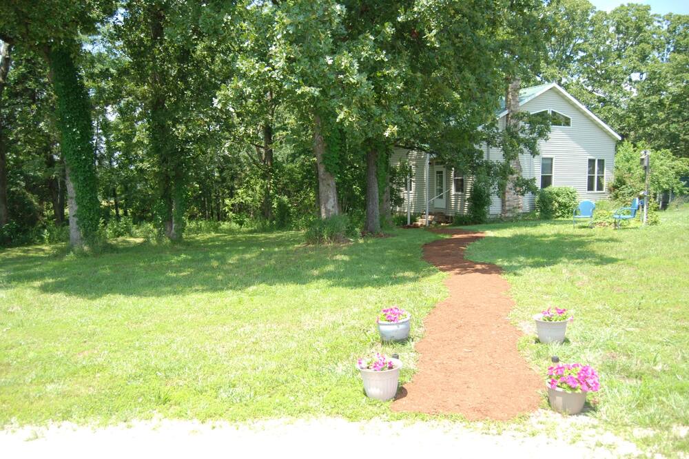 Photo of Outdoor in Mount Sterling