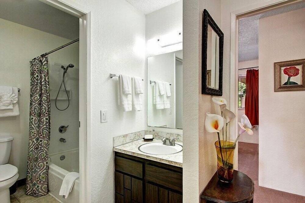 Photo of Bathroom in Downtown