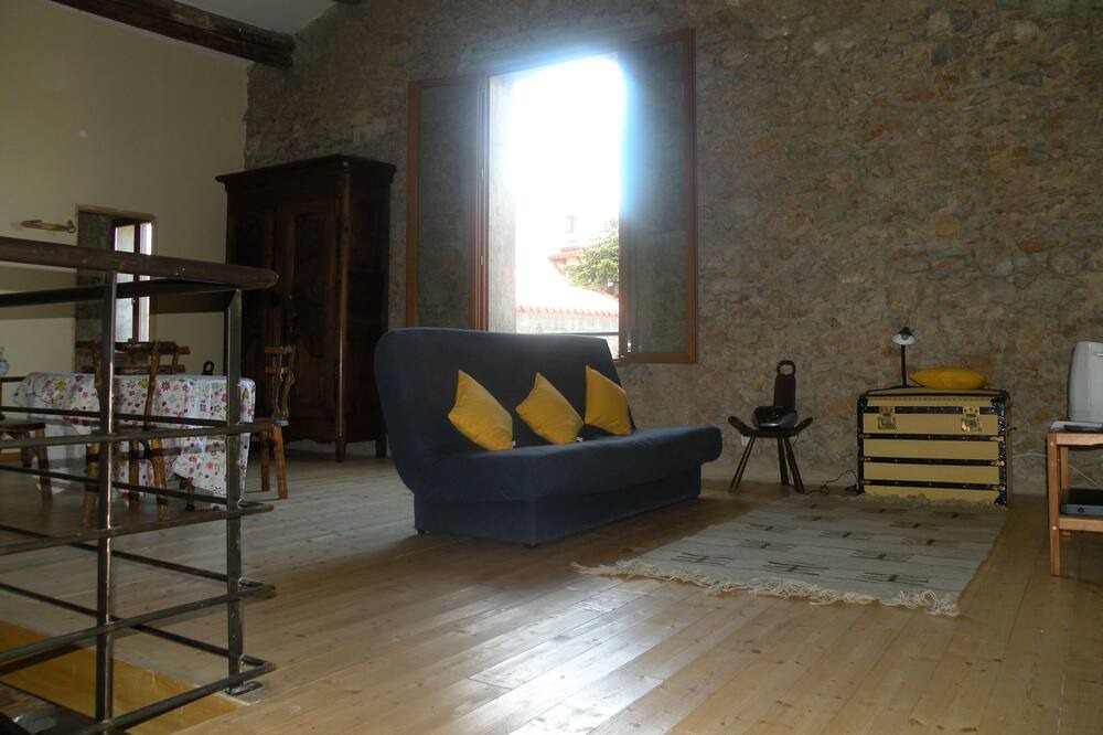 Photo of Livingroom in Fitou