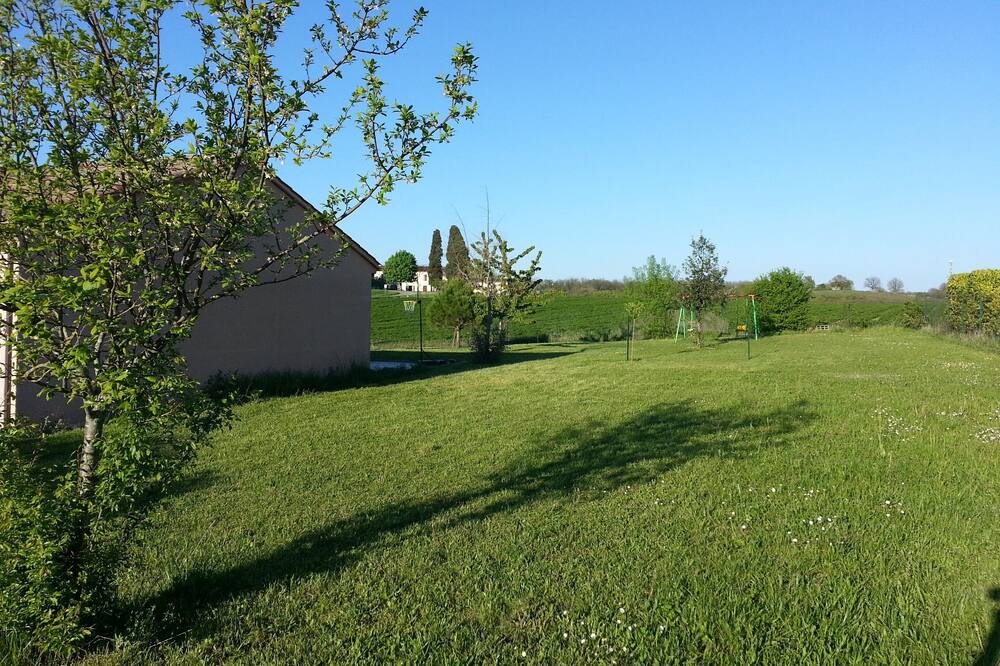 Photo of Outdoor in Labastide-de-Levis