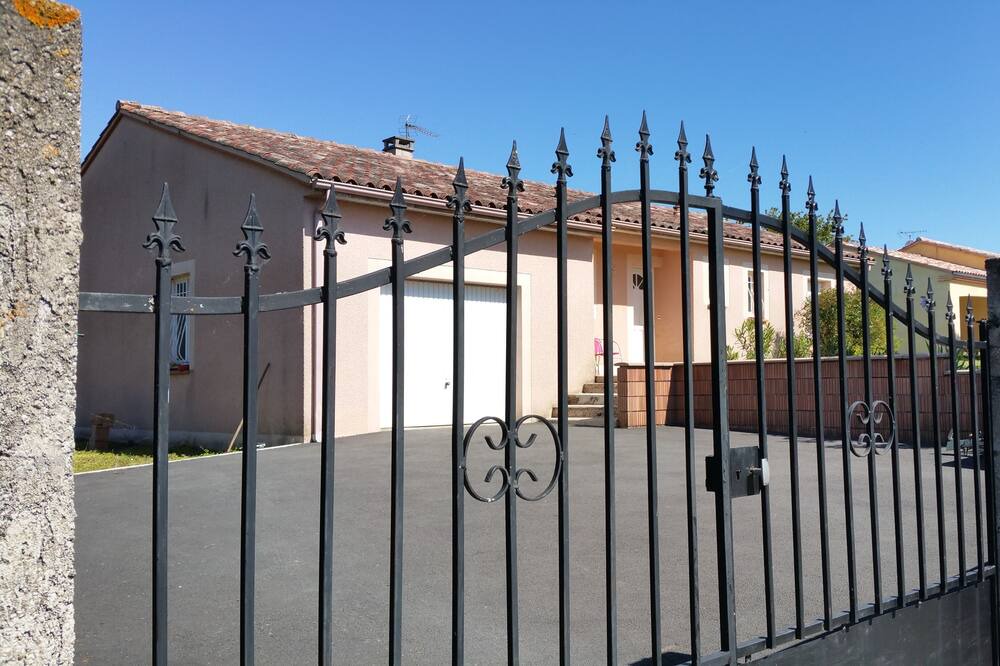 Photo of Outdoor in Labastide-de-Levis