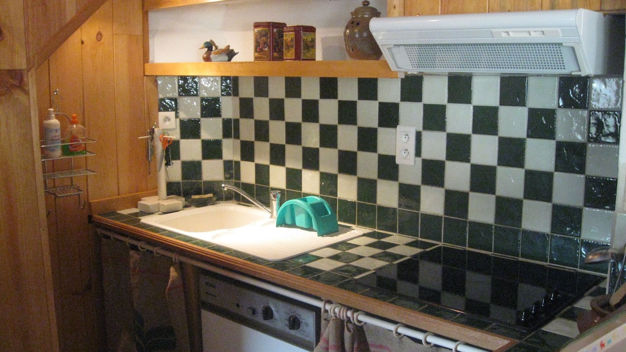 Photo of Kitchen in Labarthe-Bleys