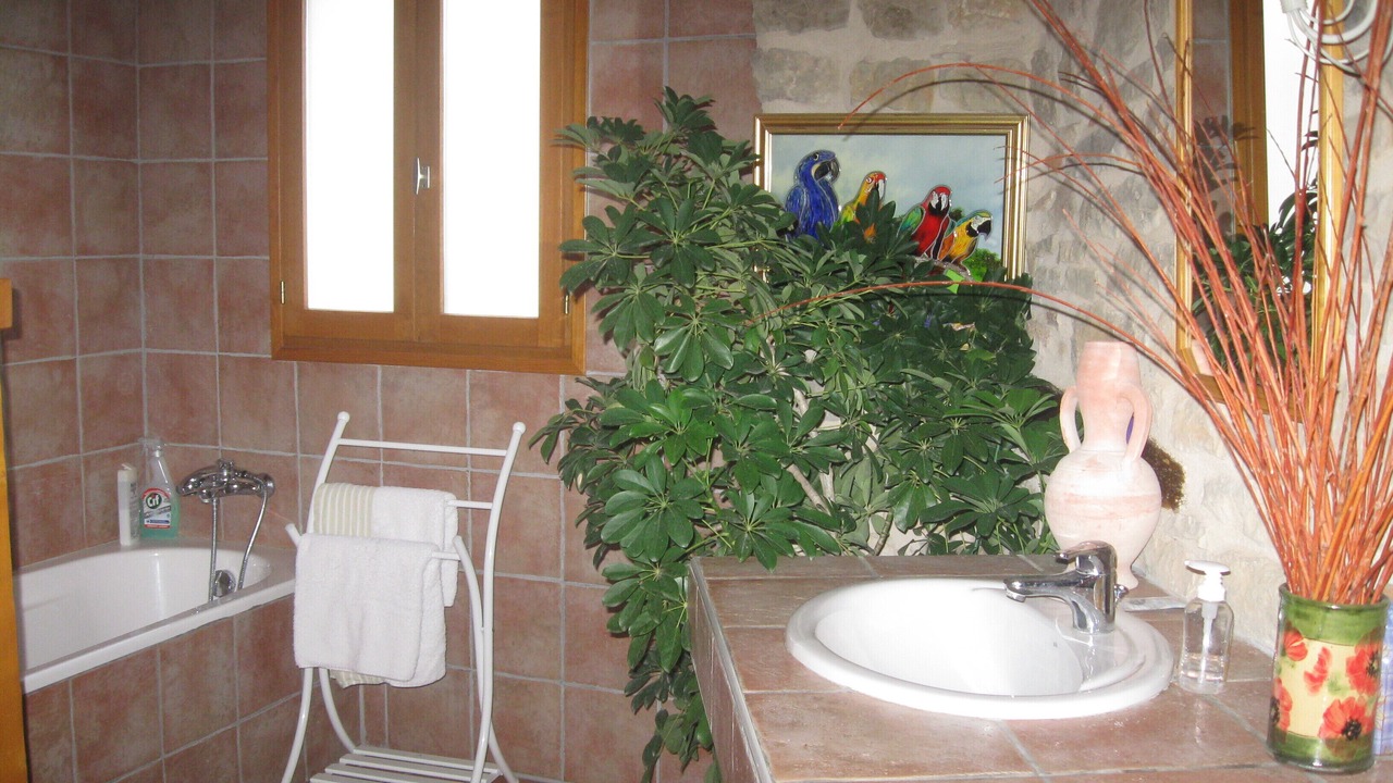 Photo of Bathroom in Labarthe-Bleys
