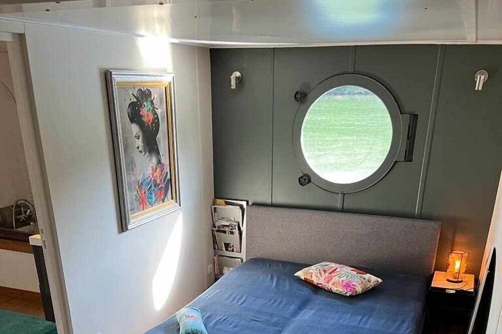 Photo of Bedroom in Bougival