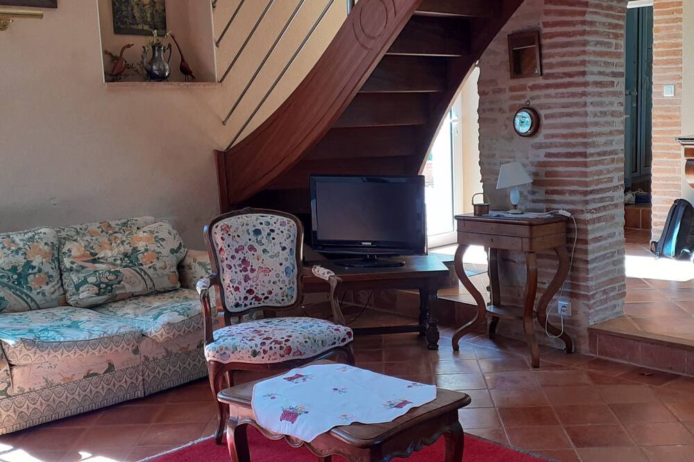 Photo of Livingroom in Lavaur