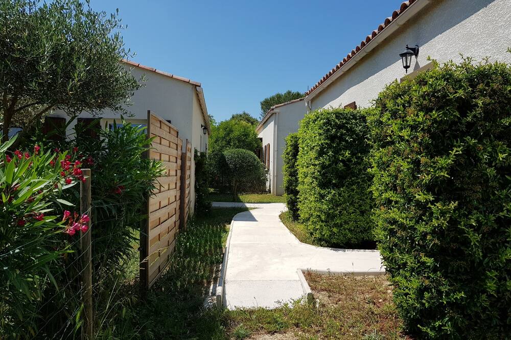 Photo of Outdoor in Montaud