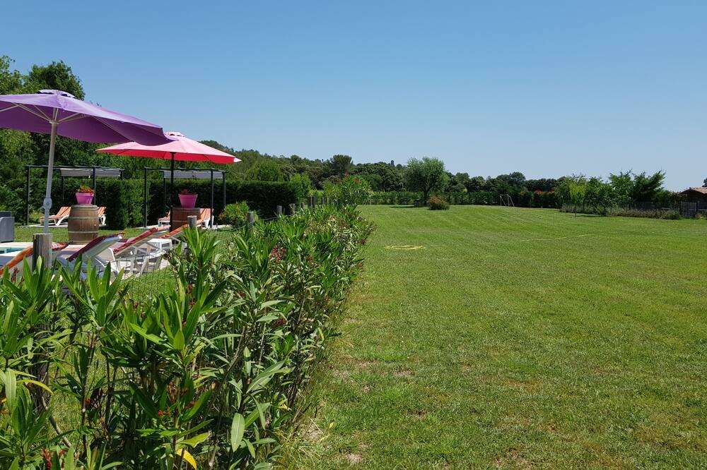 Photo of Outdoor in Montaud