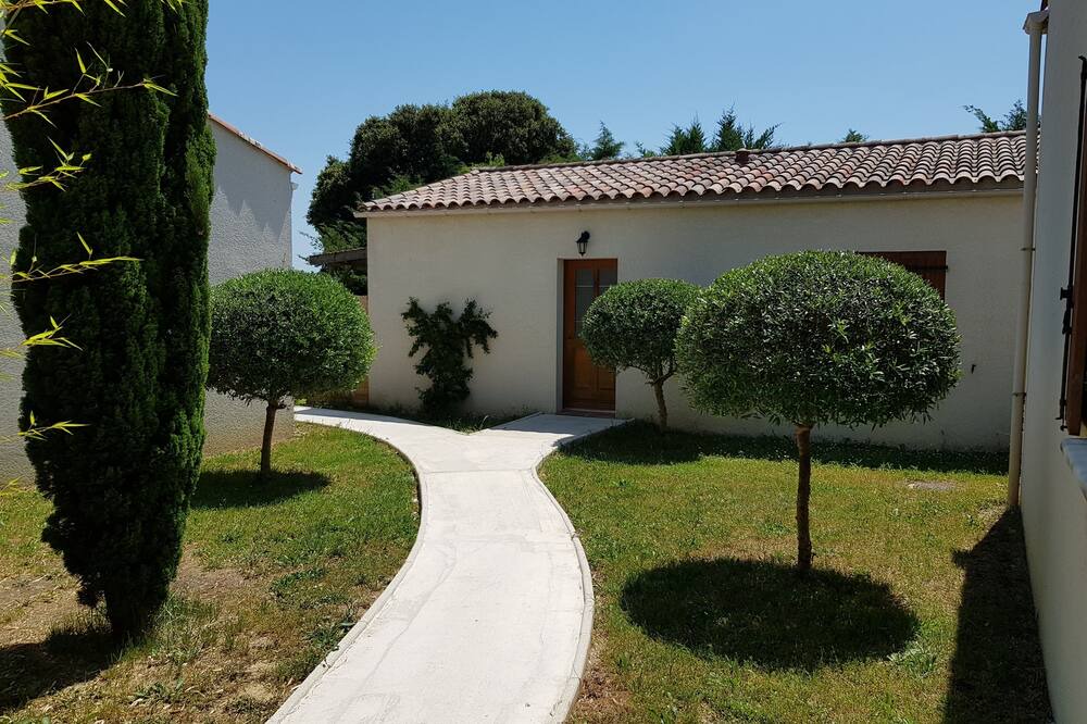 Photo of Outdoor in Montaud