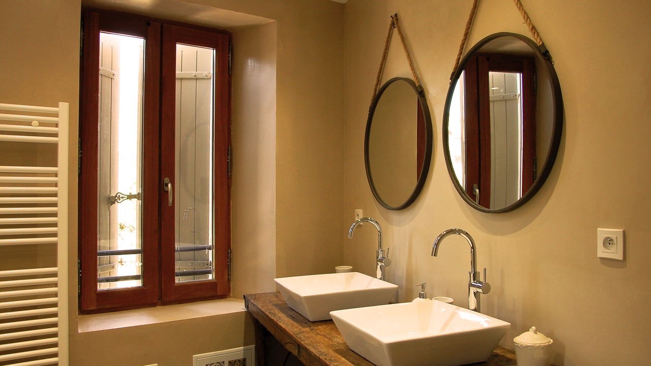 Photo of Bathroom in Saint-Laurent-des-Arbres