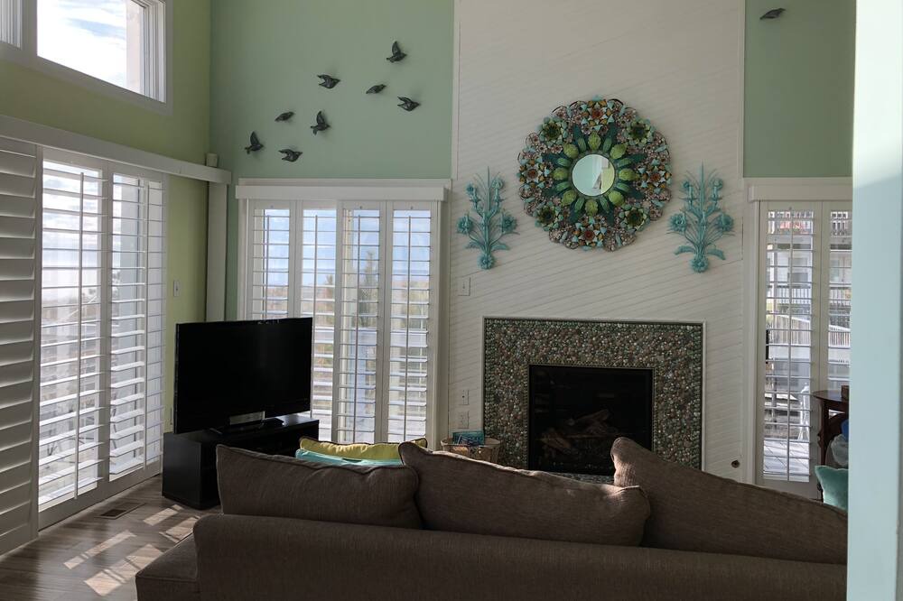 Photo of Livingroom in Port Haywood