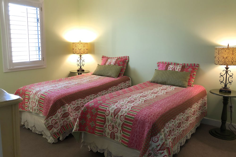 Photo of Bedroom in Port Haywood