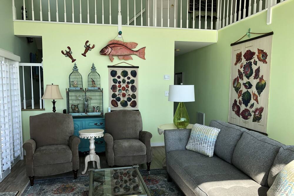 Photo of Livingroom in Port Haywood