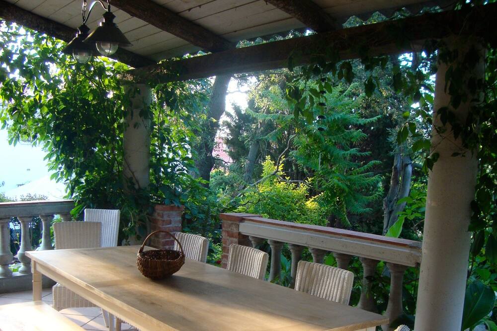 Photo of Patio Balcony in Pollestres