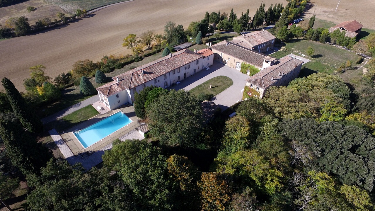 Photo of Outdoor in Airoux