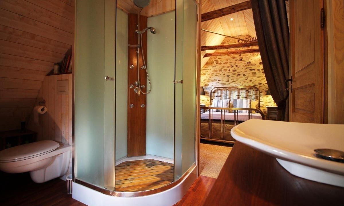 Photo of Others in Bonac-Irazein