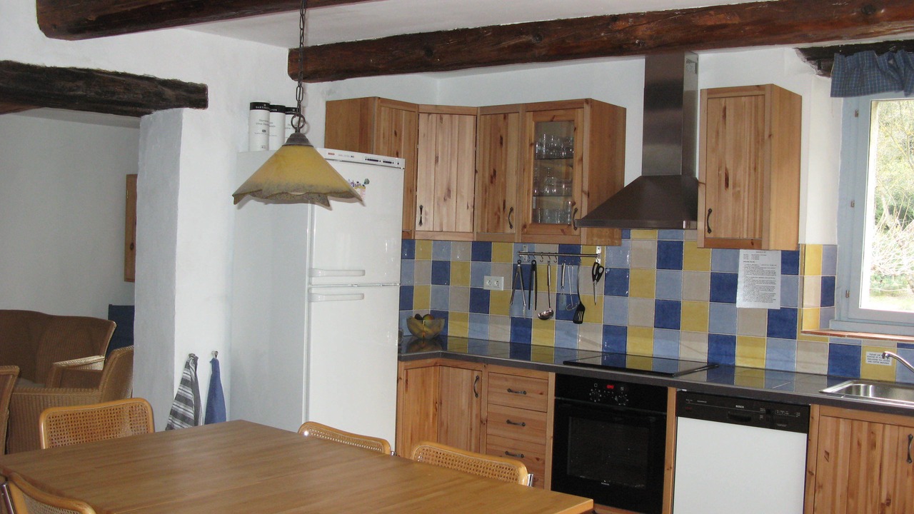 Photo of Kitchen in Saint-Nazaire-de-Ladarez