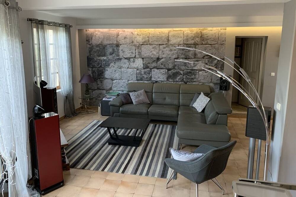 Photo of Livingroom in Saint-Thome