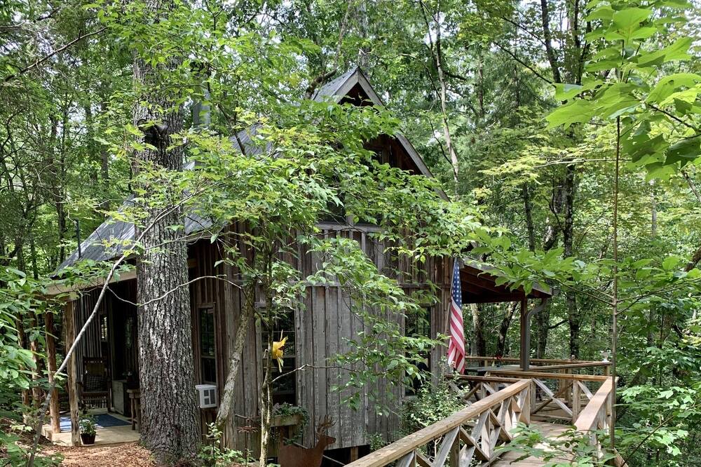 Photo of Outdoor in Lakemont