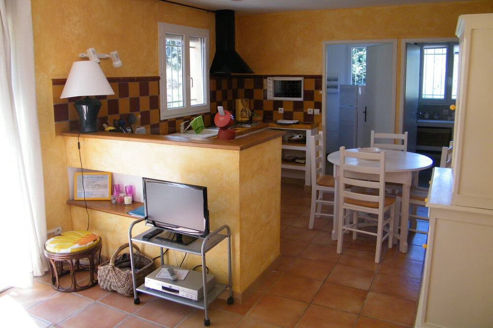 Photo of Livingroom in Montauriol