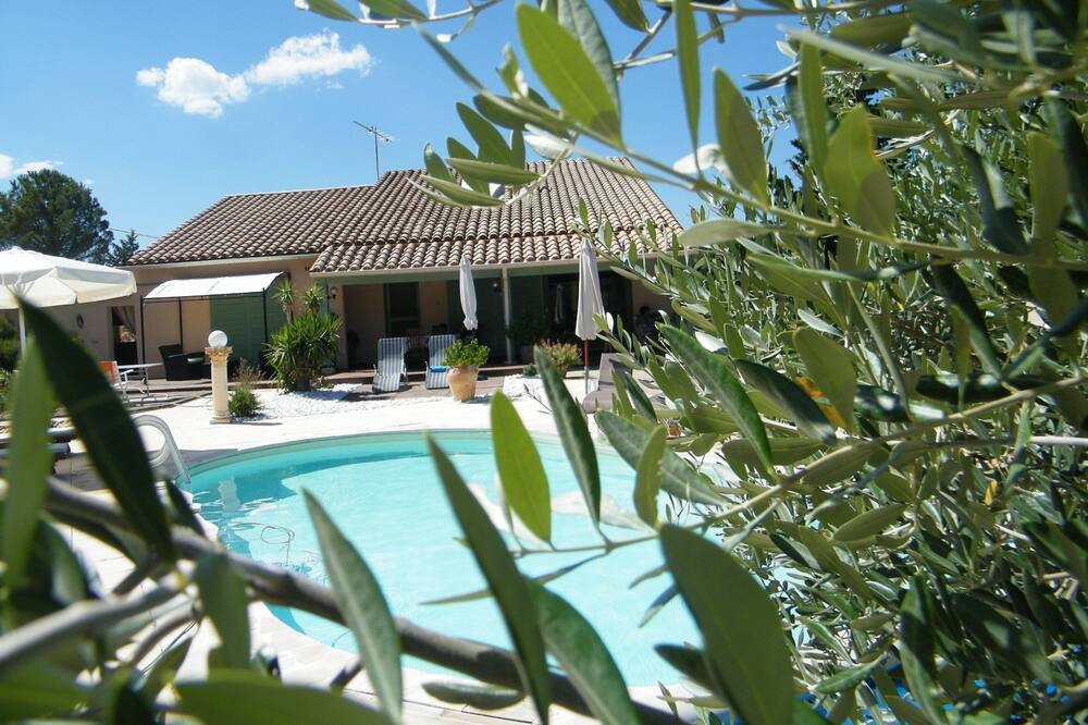Photo of Outdoor in Montauriol